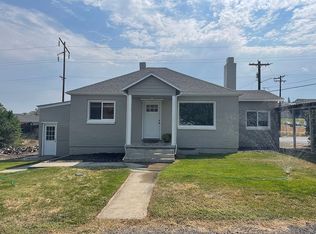 503 N 13th St, Selah, WA 98942