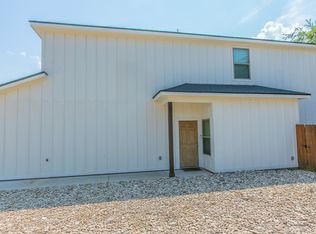 110 Patriot Cir, Waco, TX 76705