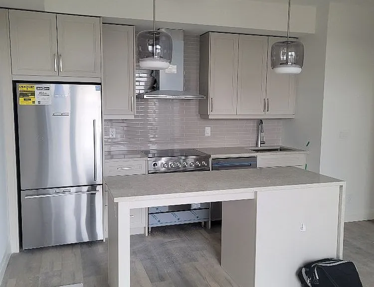 500 Brock Ave #509 — Photo 5