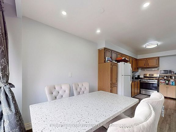 5th image of 7033 Netherbrae Rd #8