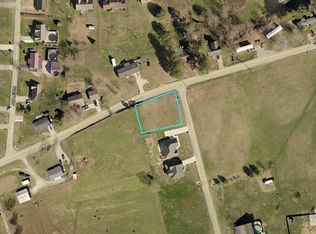 676 Whisper Woods Dr, Somerset, KY 42503