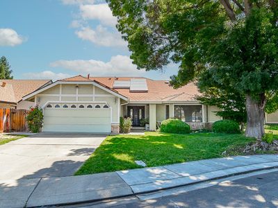 1704 Pinecrest Ln, Modesto, CA, 95355