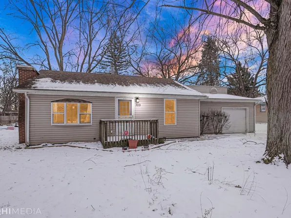 709 N Wilson St, Hobart, IN 46342