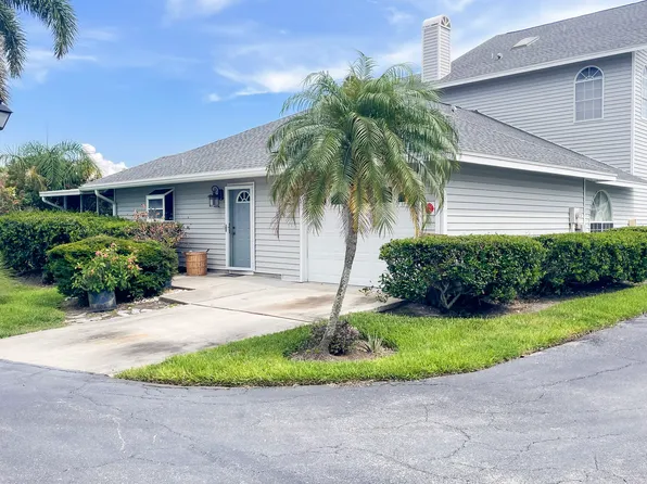 11722 Currie Ln APT J2, Largo, FL 33774