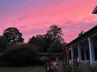 125 Foster Xing, Southampton, NY 11968