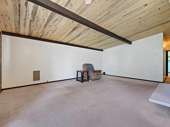 5th image of 1410 Perkins Ave
