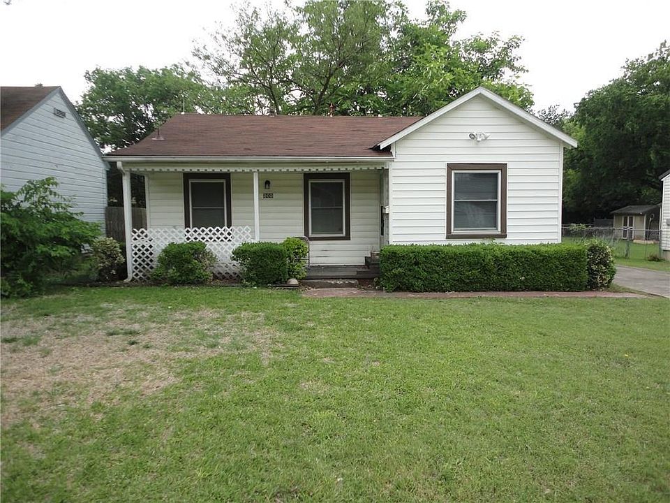 1st image of 203 Almond St