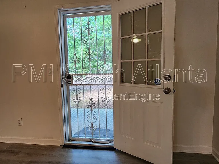 3021 Waldrop Cir — Photo 31