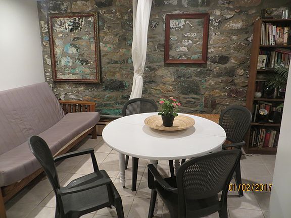 2nd image of 490 7th St #1
