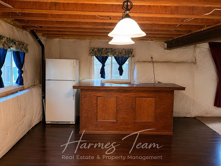 5960 Grapevine Dr — Photo 36