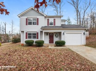 3340 Mason Dr, Charlotte, NC 28269