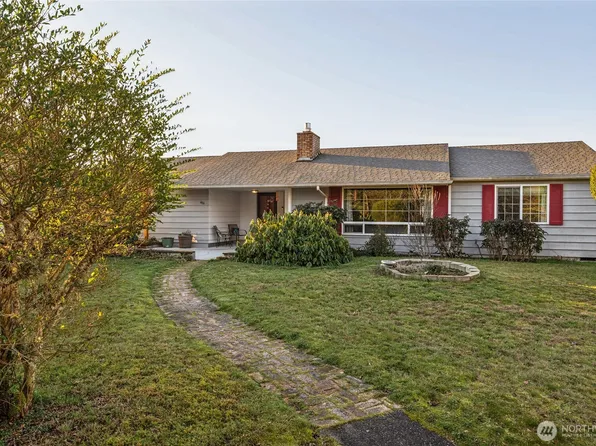 406 Dupont Avenue, Dupont, WA 98327