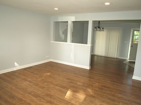 5th image of 63 N Fairlawn Ave