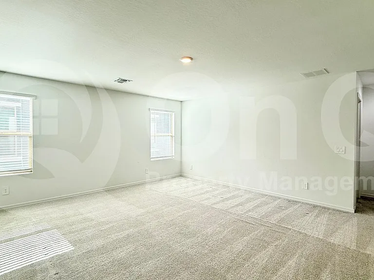 11343 E Upton Ave — Photo 18