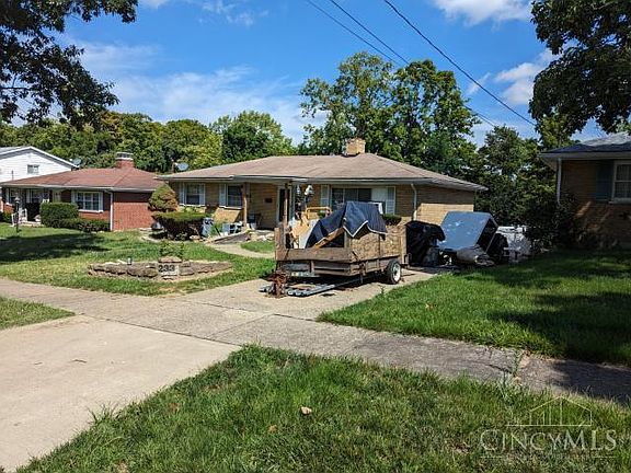 3rd image of 2334 Whitewood Ln