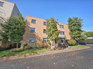 614 11th Ave APT 3B, Huntington, WV 25701