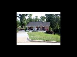 3780 Henderson Pl, Millbrook, AL 36054