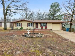 17 Ipswich Dr, Bella Vista, AR 72714