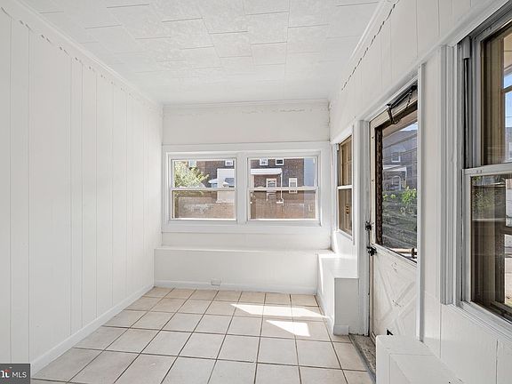 3rd image of 7039 Guilford Rd