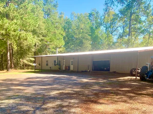 10385 Us Highway 79 N, De Berry, TX 75639