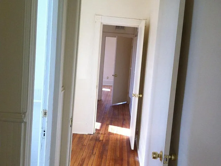 2900 New York Ave #4L — Photo 3