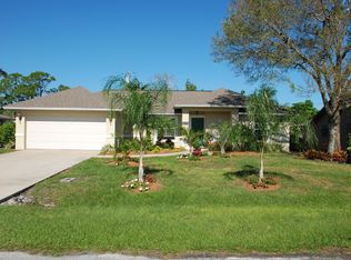 1496 5th Pl, Vero Beach, FL 32962