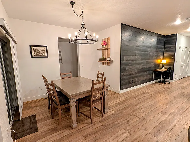1951 Blue Moon Dr — Photo 16