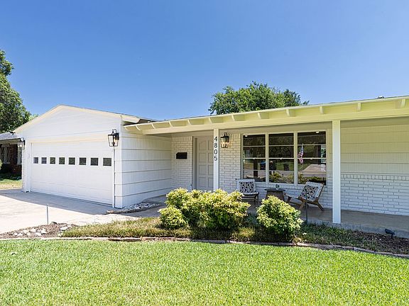 3rd image of 4805 Hildring Dr E