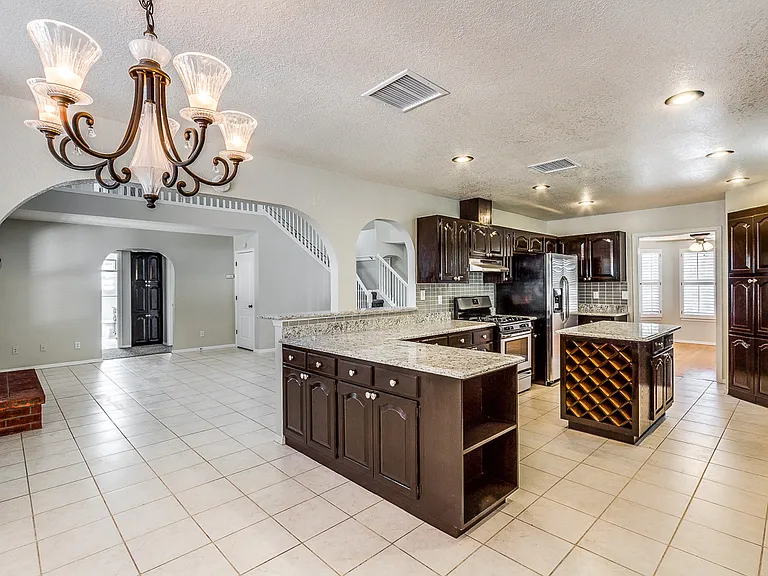 6104 La Posta Dr — Photo 12