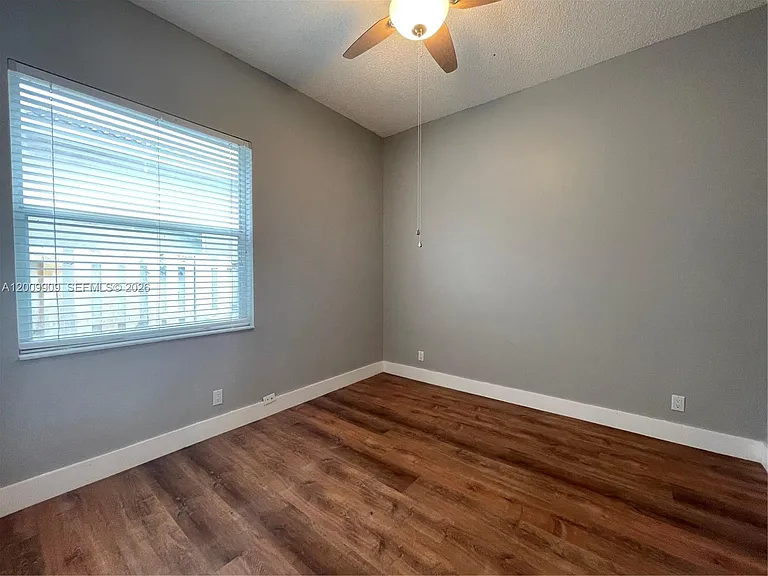 5263 SW 34th Way — Photo 25