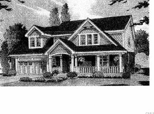326 Folino Dr, Bridgeport, CT 06606