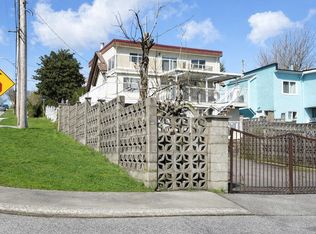 1728 7th Ave, New Westminster, BC
