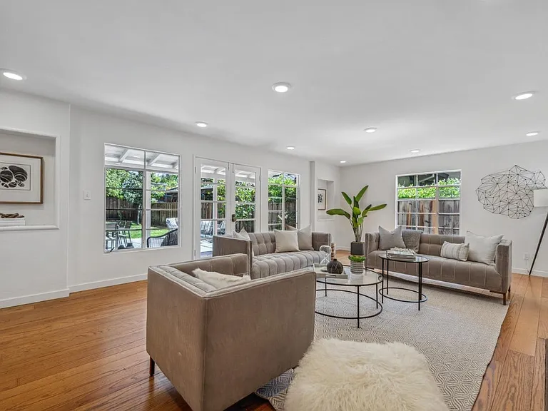 316 Laurel Ave — Photo 2