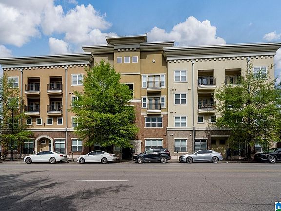 3rd image of 2020 5th Ave S APT 130