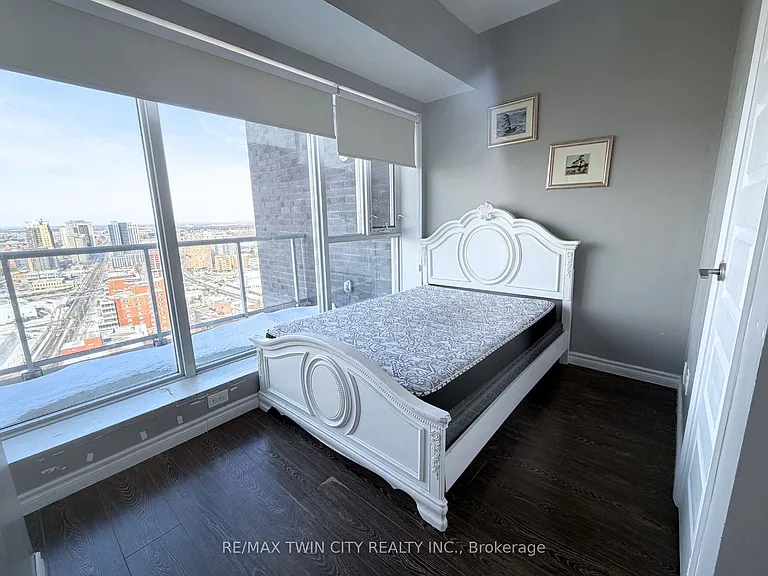158 King St N #8-2604 — Photo 5