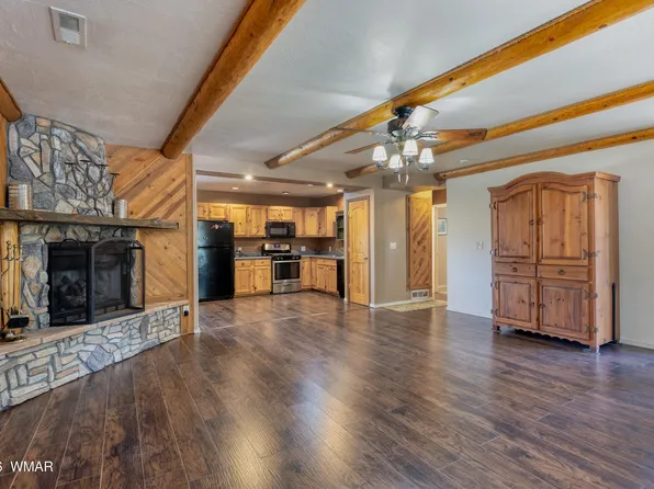 2722 Bain Trl, Overgaard, AZ 85933