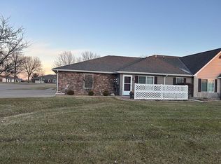 1706 E Greenwood Ln, Mount Pleasant, IA
