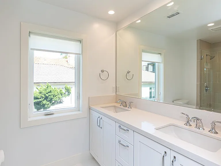 1438 Hornblend St — Photo 18