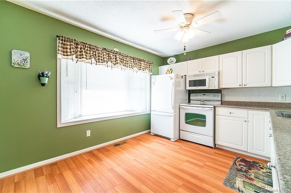 Saint Johns Commons Apartments North Haven, CT Zillow