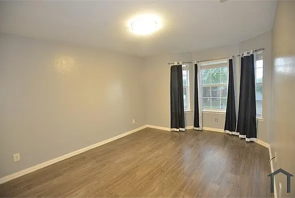 2820 Island Wren Dr — Photo 10