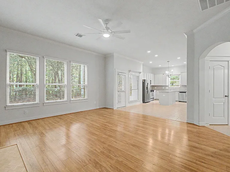 158 Lattice Gate St — Photo 16