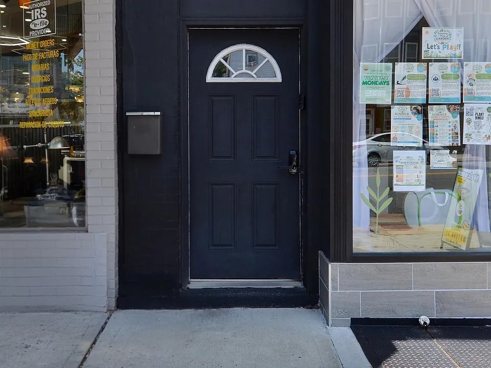 885 Broadway #3