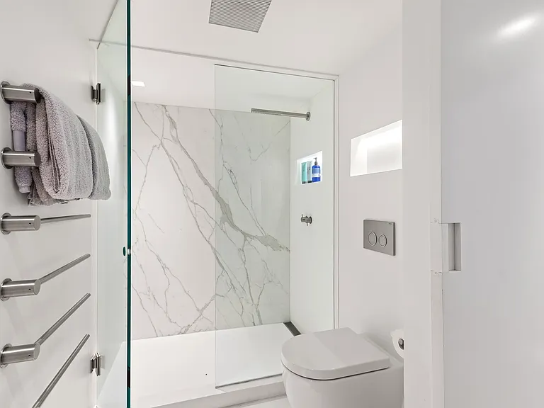 311 S Aspen St #5 — Photo 11