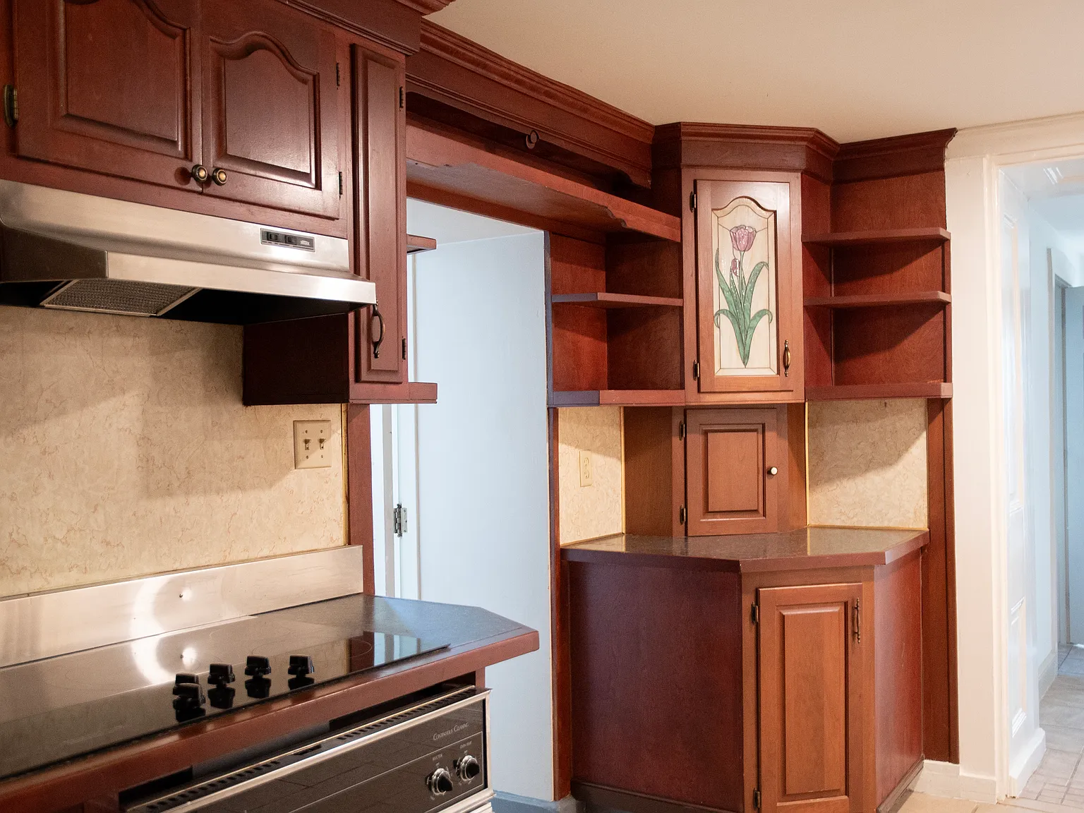 2 bed, 1.5 bath, $1,350 — Photo 2