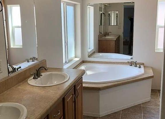 5th image of 1750 W Citracado Pkwy W #25