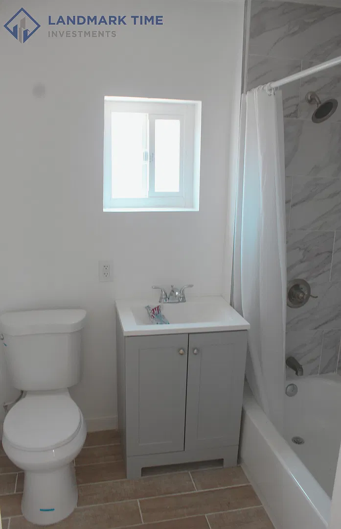 1070 W 56th St., LLC — Photo 2