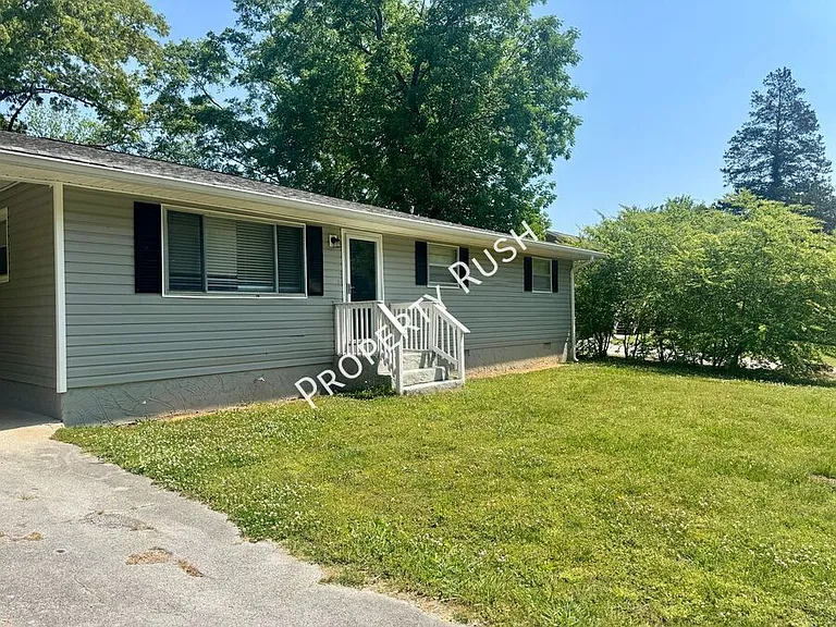 209 Signal View St — Photo 3