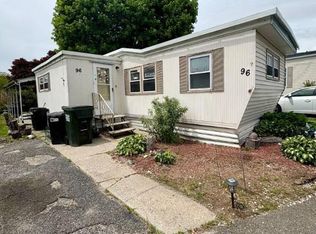 1964 River Road #96, Calverton, NY 11933