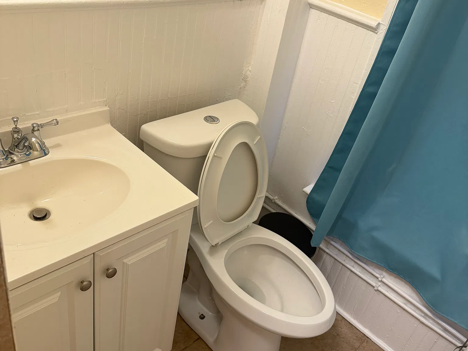 2 bed, 1200 sqft, $1,800 — Photo 4