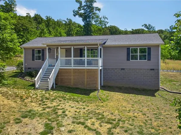 3710 Shady Brook Dr, Franklinville, NC 27248